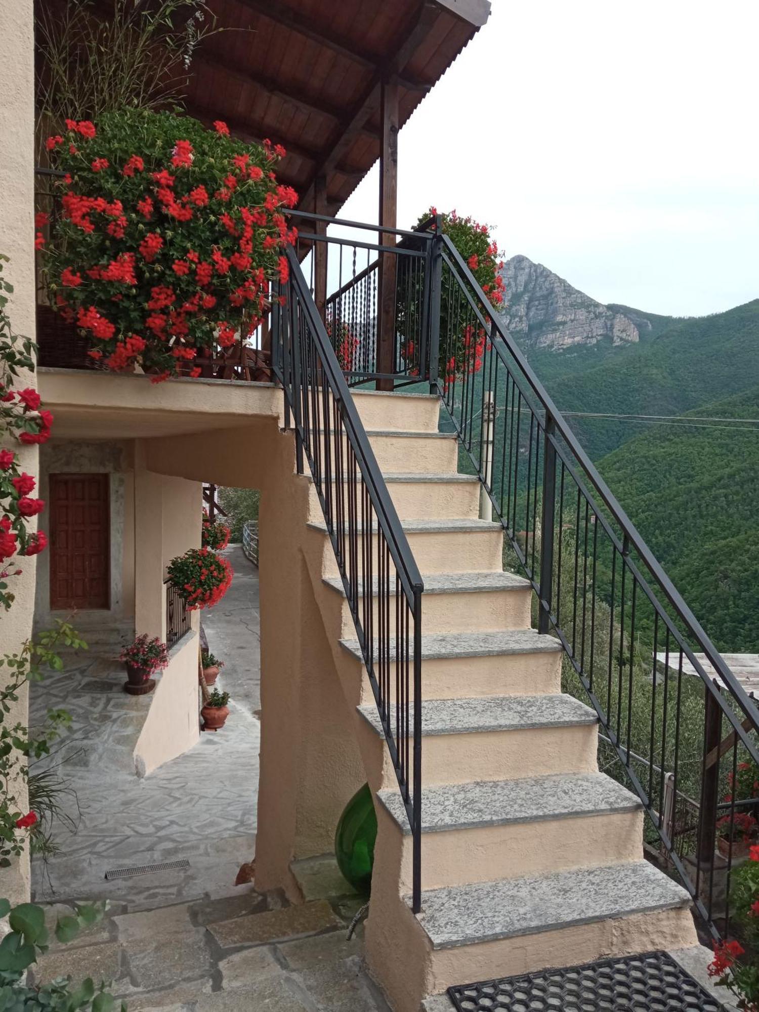 Agriturismo U'Spigu Nonna Annetta Nasino المظهر الخارجي الصورة